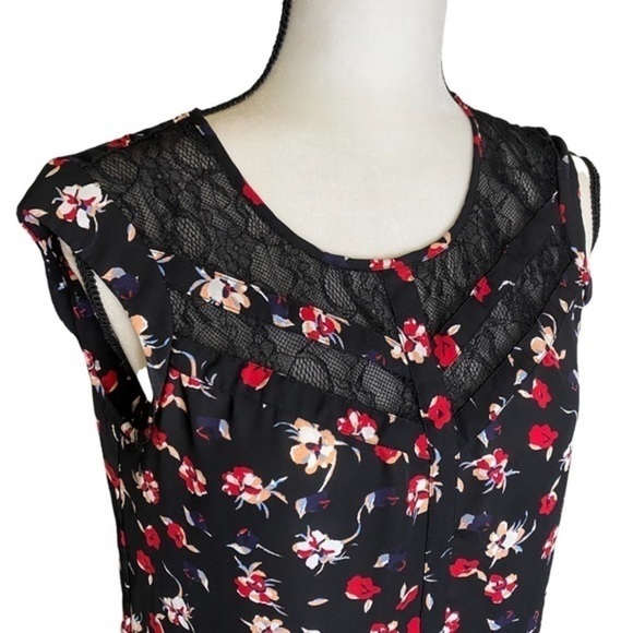 Black and red floral tank top candies size small - Picture 5 of 12